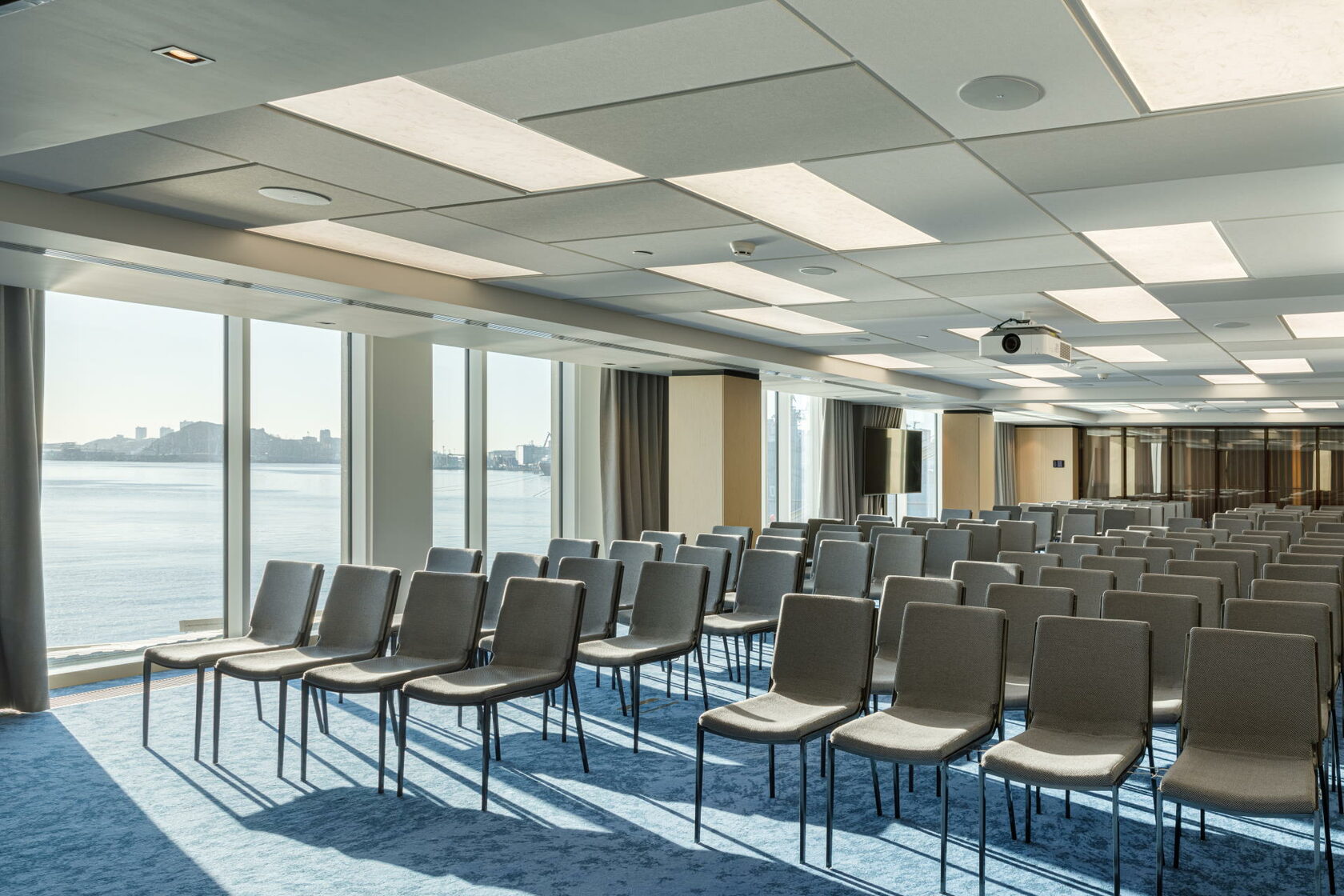 “木星”会议厅 (Jupiter Conference Hall)